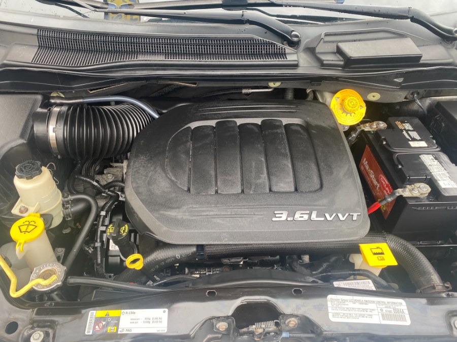2014 Dodge Grand Caravan 4dr Wgn SXT, available for sale in Middle Village, New York | Middle Village Motors . Middle Village, New York 2014 Dodge Grand Caravan 4dr Wgn SXT, available for sale in Middle Village, New York | Middle Village Motors . Middle Village, New York