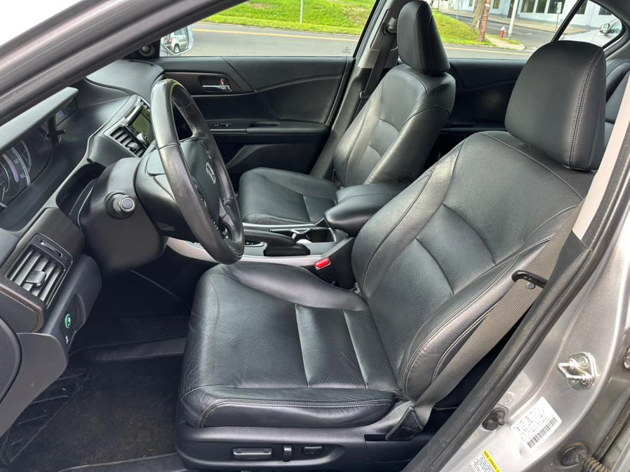 2014 Honda Accord Sedan EXL, available for sale in New Britain, Connecticut | Central Auto Sales & Service. New Britain, Connecticut 2014 Honda Accord Sedan EXL, available for sale in New Britain, Connecticut | Central Auto Sales & Service. New Britain, Connecticut