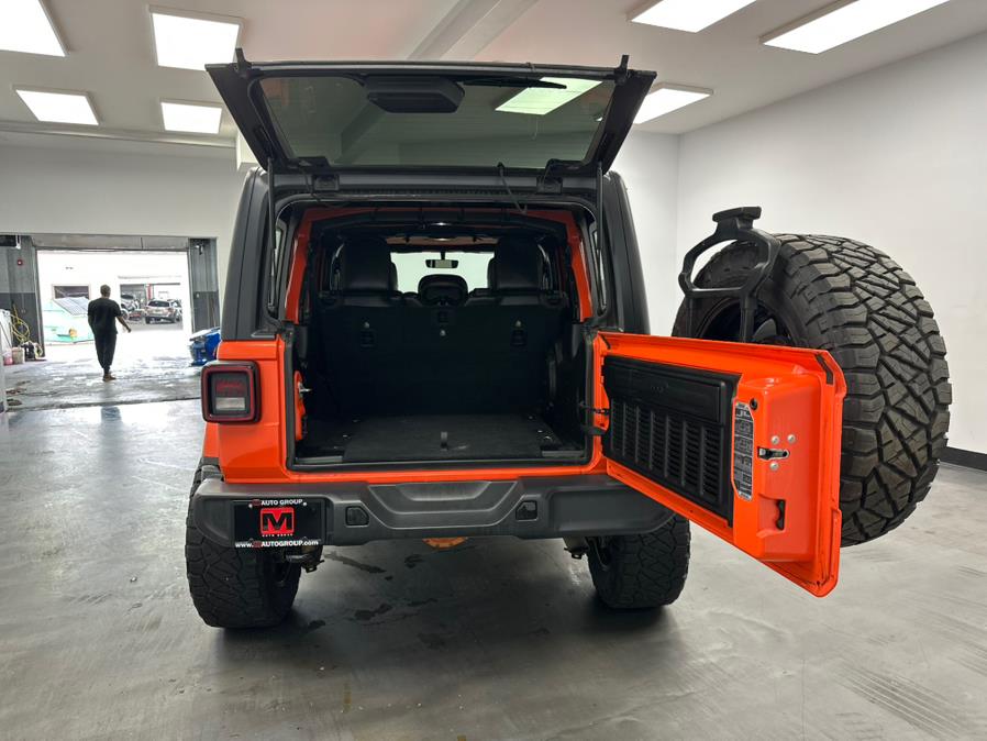 2018 Jeep Wrangler Unlimited Sahara 4x4, available for sale in Elizabeth, New Jersey | M Auto Group. Elizabeth, New Jersey 2018 Jeep Wrangler Unlimited Sahara 4x4, available for sale in Elizabeth, New Jersey | M Auto Group. Elizabeth, New Jersey