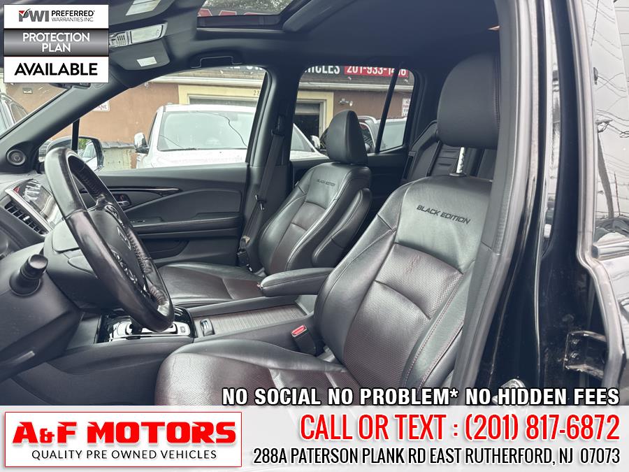 2017 Honda Ridgeline Black Edition 4x4 Crew Cab 5.3'' Bed, available for sale in East Rutherford, New Jersey | A&F Motors LLC. East Rutherford, New Jersey 2017 Honda Ridgeline Black Edition 4x4 Crew Cab 5.3'' Bed, available for sale in East Rutherford, New Jersey | A&F Motors LLC. East Rutherford, New Jersey