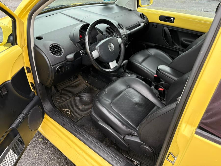 2010 Volkswagen New Beetle Coupe 2dr Auto PZEV, available for sale in East Windsor, Connecticut | CT Car Co LLC. East Windsor, Connecticut 2010 Volkswagen New Beetle Coupe 2dr Auto PZEV, available for sale in East Windsor, Connecticut | CT Car Co LLC. East Windsor, Connecticut
