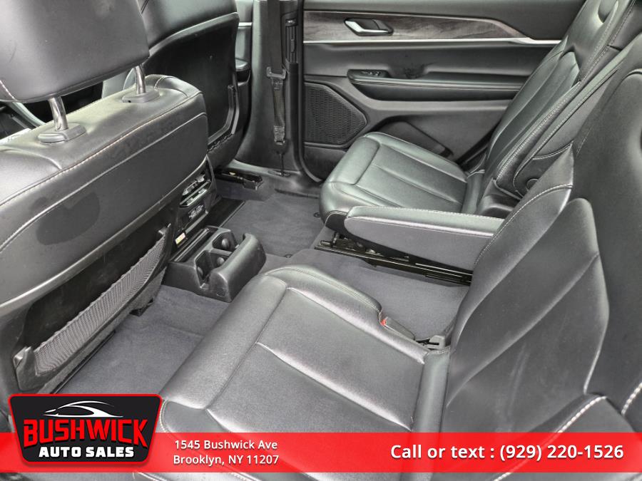 2023 Jeep Grand Cherokee L Limited 4x4, available for sale in Hempstead, New York | VIP Auto Credit Express. Hempstead, New York 2023 Jeep Grand Cherokee L Limited 4x4, available for sale in Hempstead, New York | VIP Auto Credit Express. Hempstead, New York