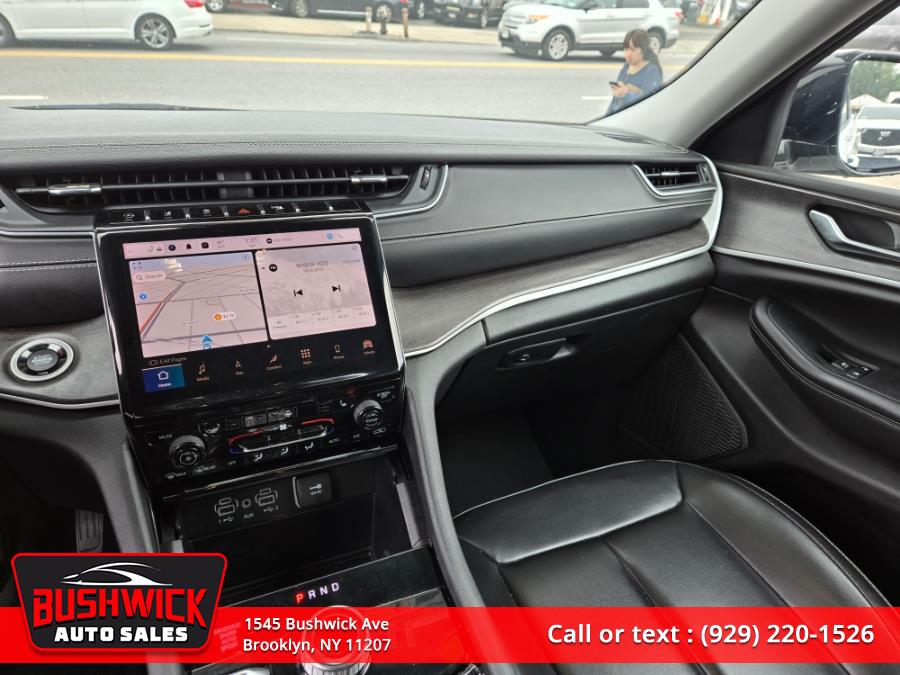 2023 Jeep Grand Cherokee L Limited 4x4, available for sale in Hempstead, New York | VIP Auto Credit Express. Hempstead, New York 2023 Jeep Grand Cherokee L Limited 4x4, available for sale in Hempstead, New York | VIP Auto Credit Express. Hempstead, New York