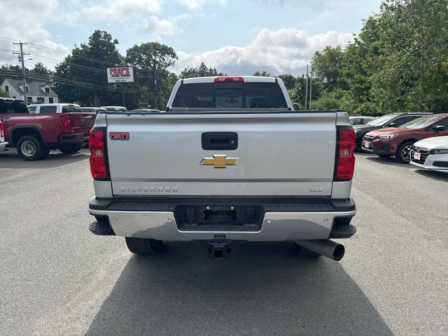2016 Chevrolet Silverado 2500HD LTZ photo 3