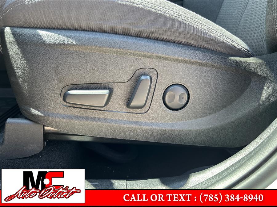 2023 Hyundai Santa Fe SEL AWD, available for sale in Colby, Kansas | M C Auto Outlet Inc. Colby, Kansas 2023 Hyundai Santa Fe SEL AWD, available for sale in Colby, Kansas | M C Auto Outlet Inc. Colby, Kansas