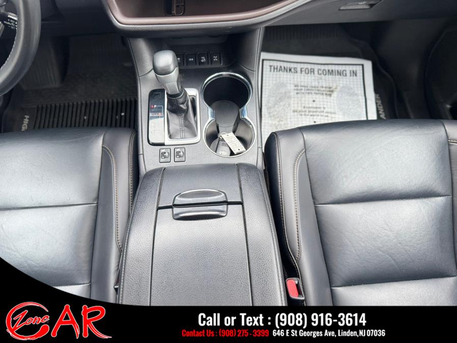 2019 Toyota Highlander XLE V6 AWD (Natl), available for sale in Linden, New Jersey | Car Zone. Linden, New Jersey 2019 Toyota Highlander XLE V6 AWD (Natl), available for sale in Linden, New Jersey | Car Zone. Linden, New Jersey