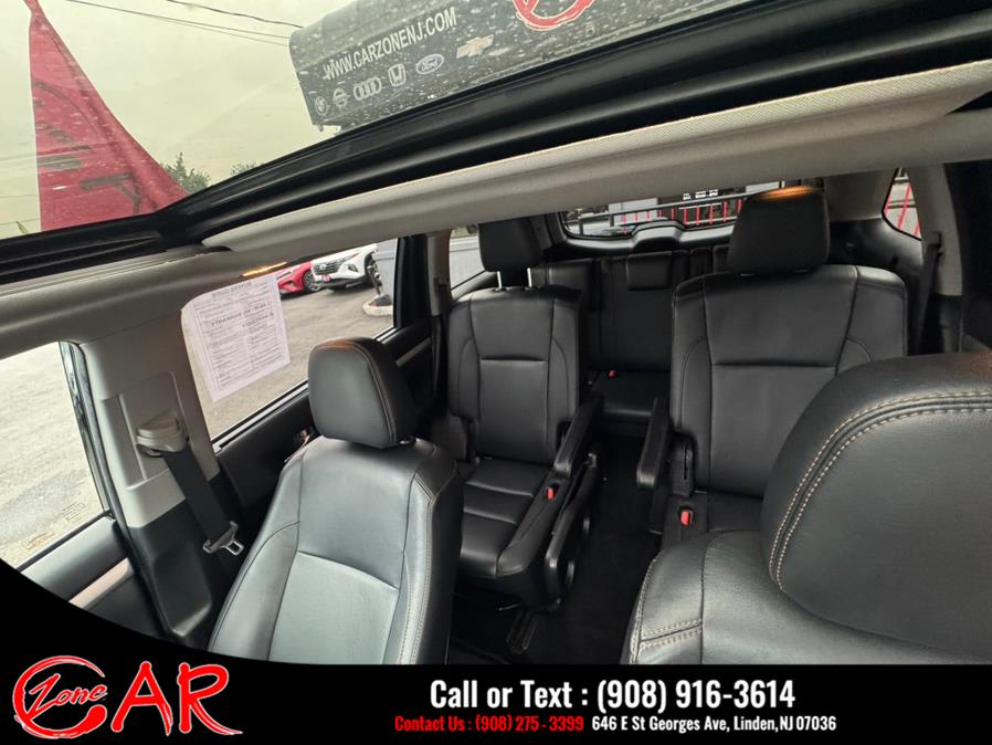 2019 Toyota Highlander XLE V6 AWD (Natl), available for sale in Linden, New Jersey | Car Zone. Linden, New Jersey 2019 Toyota Highlander XLE V6 AWD (Natl), available for sale in Linden, New Jersey | Car Zone. Linden, New Jersey