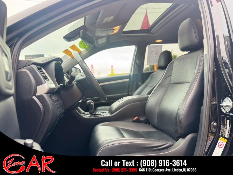 2019 Toyota Highlander XLE V6 AWD (Natl), available for sale in Linden, New Jersey | Car Zone. Linden, New Jersey 2019 Toyota Highlander XLE V6 AWD (Natl), available for sale in Linden, New Jersey | Car Zone. Linden, New Jersey