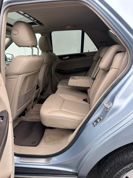 2014 Mercedes-Benz M-Class 4MATIC 4dr ML 350, available for sale in Garfield, New Jersey | Mikes Auto Sales LLC. Garfield, New Jersey 2014 Mercedes-Benz M-Class 4MATIC 4dr ML 350, available for sale in Garfield, New Jersey | Mikes Auto Sales LLC. Garfield, New Jersey