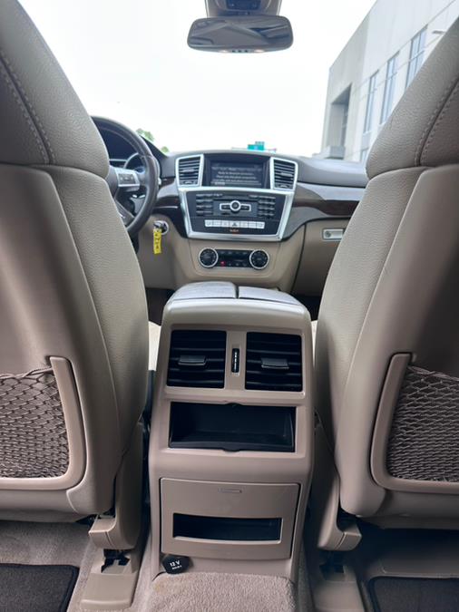2014 Mercedes-Benz M-Class 4MATIC 4dr ML 350, available for sale in Garfield, New Jersey | Mikes Auto Sales LLC. Garfield, New Jersey 2014 Mercedes-Benz M-Class 4MATIC 4dr ML 350, available for sale in Garfield, New Jersey | Mikes Auto Sales LLC. Garfield, New Jersey