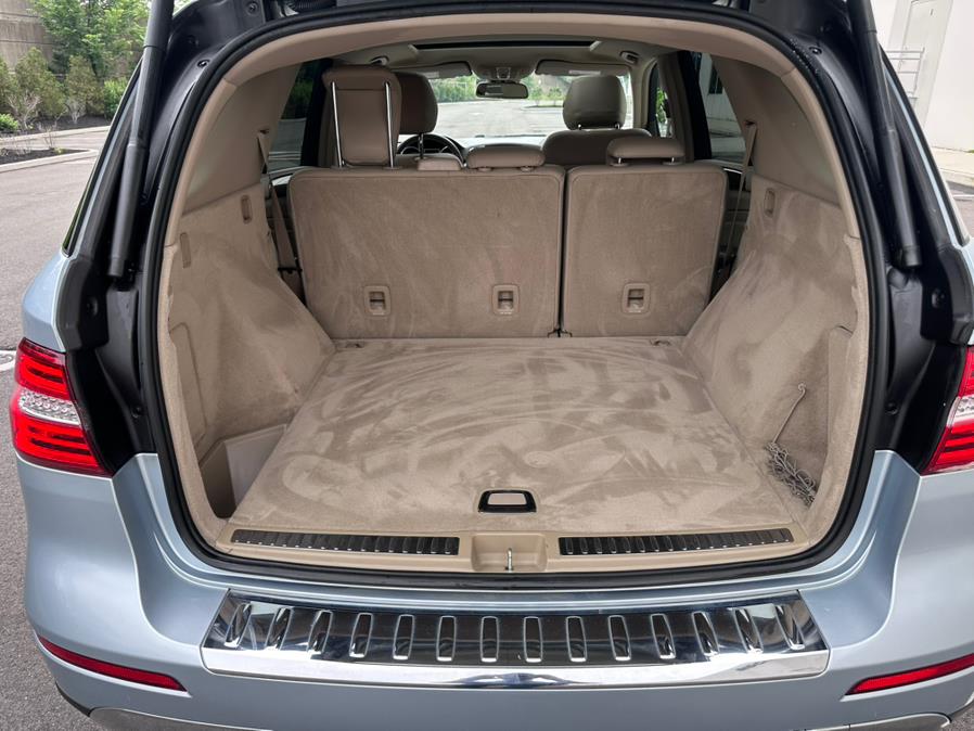 2014 Mercedes-Benz M-Class 4MATIC 4dr ML 350, available for sale in Garfield, New Jersey | Mikes Auto Sales LLC. Garfield, New Jersey 2014 Mercedes-Benz M-Class 4MATIC 4dr ML 350, available for sale in Garfield, New Jersey | Mikes Auto Sales LLC. Garfield, New Jersey