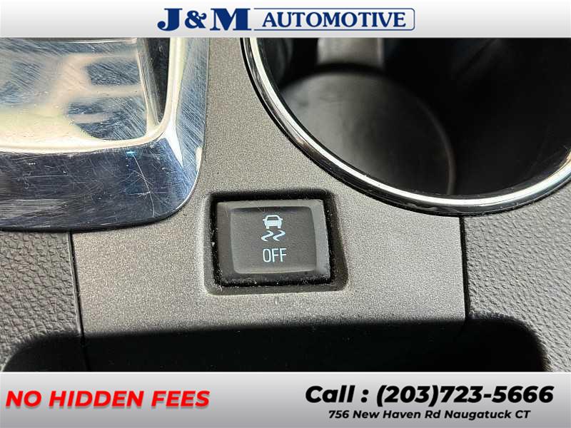 2016 Chevrolet Equinox LT, available for sale in Naugatuck, Connecticut | J&M Automotive Sls&Svc LLC. Naugatuck, Connecticut 2016 Chevrolet Equinox LT, available for sale in Naugatuck, Connecticut | J&M Automotive Sls&Svc LLC. Naugatuck, Connecticut