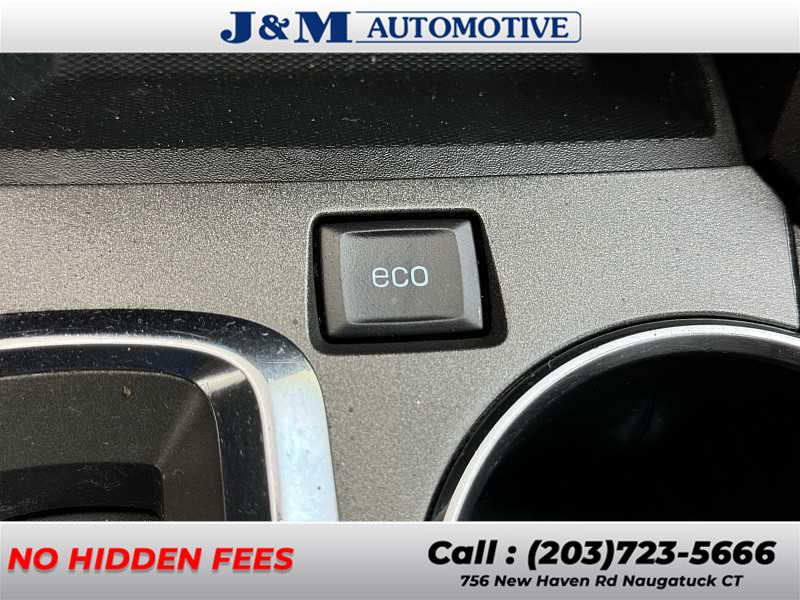 2016 Chevrolet Equinox LT, available for sale in Naugatuck, Connecticut | J&M Automotive Sls&Svc LLC. Naugatuck, Connecticut 2016 Chevrolet Equinox LT, available for sale in Naugatuck, Connecticut | J&M Automotive Sls&Svc LLC. Naugatuck, Connecticut
