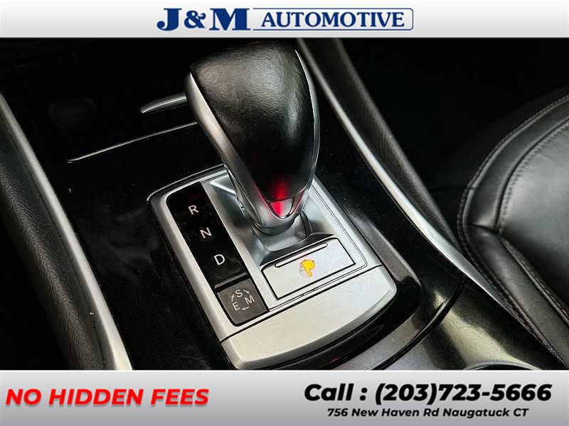 2018 Infiniti Qx30 Luxury, available for sale in Naugatuck, Connecticut | J&M Automotive Sls&Svc LLC. Naugatuck, Connecticut 2018 Infiniti Qx30 Luxury, available for sale in Naugatuck, Connecticut | J&M Automotive Sls&Svc LLC. Naugatuck, Connecticut