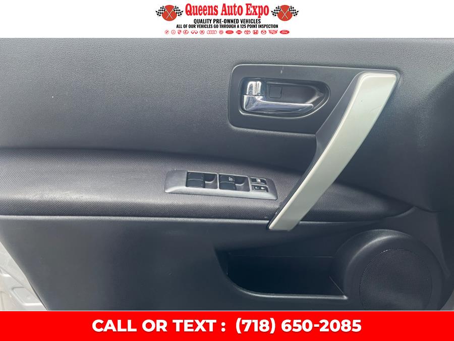 2011 Nissan Rogue AWD 4dr S, available for sale in Woodside, New York | Queens Auto Expo. Woodside, New York 2011 Nissan Rogue AWD 4dr S, available for sale in Woodside, New York | Queens Auto Expo. Woodside, New York