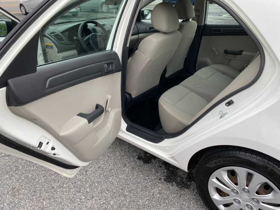 2013 Kia Forte 4dr Sdn Auto LX, available for sale in Bethlehem, Pennsylvania | Best Auto Deals LLC. Bethlehem, Pennsylvania 2013 Kia Forte 4dr Sdn Auto LX, available for sale in Bethlehem, Pennsylvania | Best Auto Deals LLC. Bethlehem, Pennsylvania