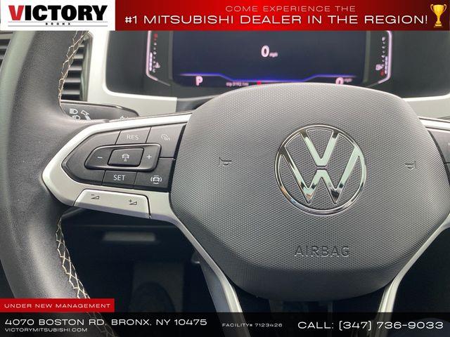 2022 Volkswagen Atlas 3.6L V6 SE w/Technology, available for sale in Floral Park, New York | Shop Auto NY. Floral Park, New York 2022 Volkswagen Atlas 3.6L V6 SE w/Technology, available for sale in Floral Park, New York | Shop Auto NY. Floral Park, New York