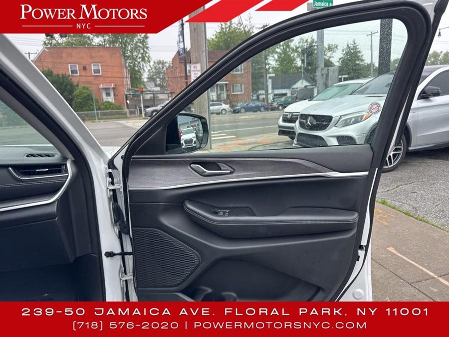 2023 Jeep Grand Cherokee Limited, available for sale in Floral Park, New York | Shop Auto NY. Floral Park, New York 2023 Jeep Grand Cherokee Limited, available for sale in Floral Park, New York | Shop Auto NY. Floral Park, New York