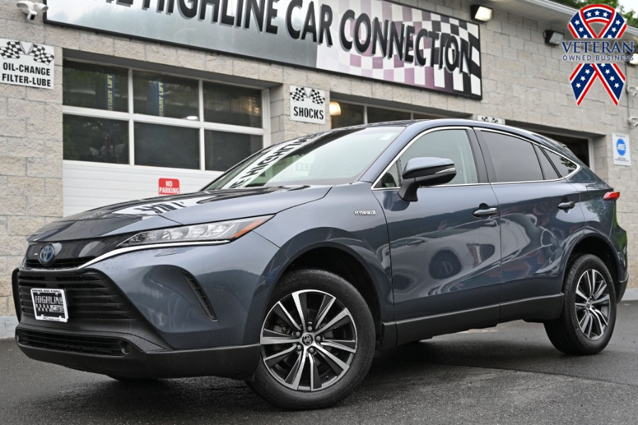 Used 2021 Toyota Venza in Waterbury, Connecticut | Highline Car Connection. Waterbury, Connecticut