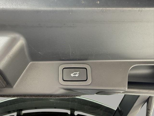 2020 Land Rover Range Rover Sport SE, available for sale in Stratford, Connecticut | Wiz Leasing Inc. Stratford, Connecticut 2020 Land Rover Range Rover Sport SE, available for sale in Stratford, Connecticut | Wiz Leasing Inc. Stratford, Connecticut