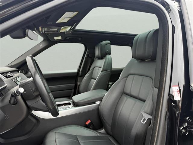 2020 Land Rover Range Rover Sport SE, available for sale in Stratford, Connecticut | Wiz Leasing Inc. Stratford, Connecticut 2020 Land Rover Range Rover Sport SE, available for sale in Stratford, Connecticut | Wiz Leasing Inc. Stratford, Connecticut