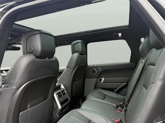 2020 Land Rover Range Rover Sport SE, available for sale in Stratford, Connecticut | Wiz Leasing Inc. Stratford, Connecticut 2020 Land Rover Range Rover Sport SE, available for sale in Stratford, Connecticut | Wiz Leasing Inc. Stratford, Connecticut