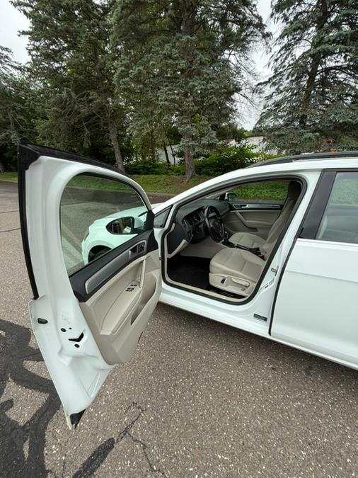 2015 Volkswagen Golf SportWagen 4dr DSG TDI S, available for sale in Waterbury, Connecticut | Platinum Auto Care. Waterbury, Connecticut 2015 Volkswagen Golf SportWagen 4dr DSG TDI S, available for sale in Waterbury, Connecticut | Platinum Auto Care. Waterbury, Connecticut