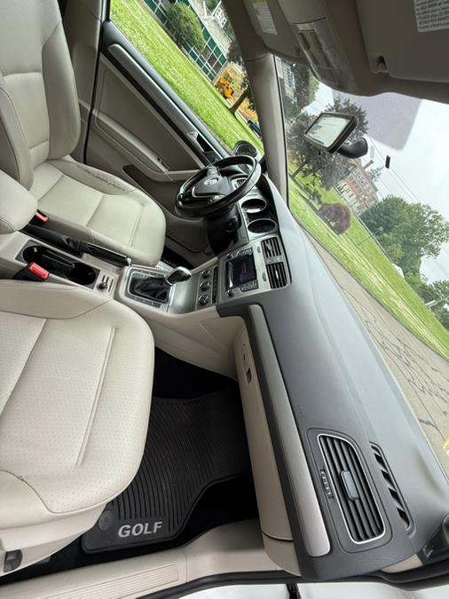 2015 Volkswagen Golf SportWagen 4dr DSG TDI S, available for sale in Waterbury, Connecticut | Platinum Auto Care. Waterbury, Connecticut 2015 Volkswagen Golf SportWagen 4dr DSG TDI S, available for sale in Waterbury, Connecticut | Platinum Auto Care. Waterbury, Connecticut