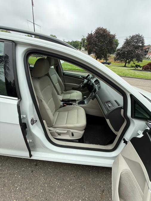 2015 Volkswagen Golf SportWagen 4dr DSG TDI S, available for sale in Waterbury, Connecticut | Platinum Auto Care. Waterbury, Connecticut 2015 Volkswagen Golf SportWagen 4dr DSG TDI S, available for sale in Waterbury, Connecticut | Platinum Auto Care. Waterbury, Connecticut