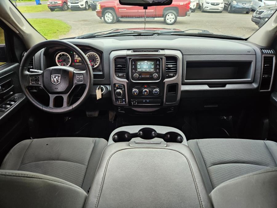 2014 Ram 1500 4WD TRADESMAN 5.7Hemi V8, available for sale in East Windsor, Connecticut | Toro Auto. East Windsor, Connecticut 2014 Ram 1500 4WD TRADESMAN 5.7Hemi V8, available for sale in East Windsor, Connecticut | Toro Auto. East Windsor, Connecticut