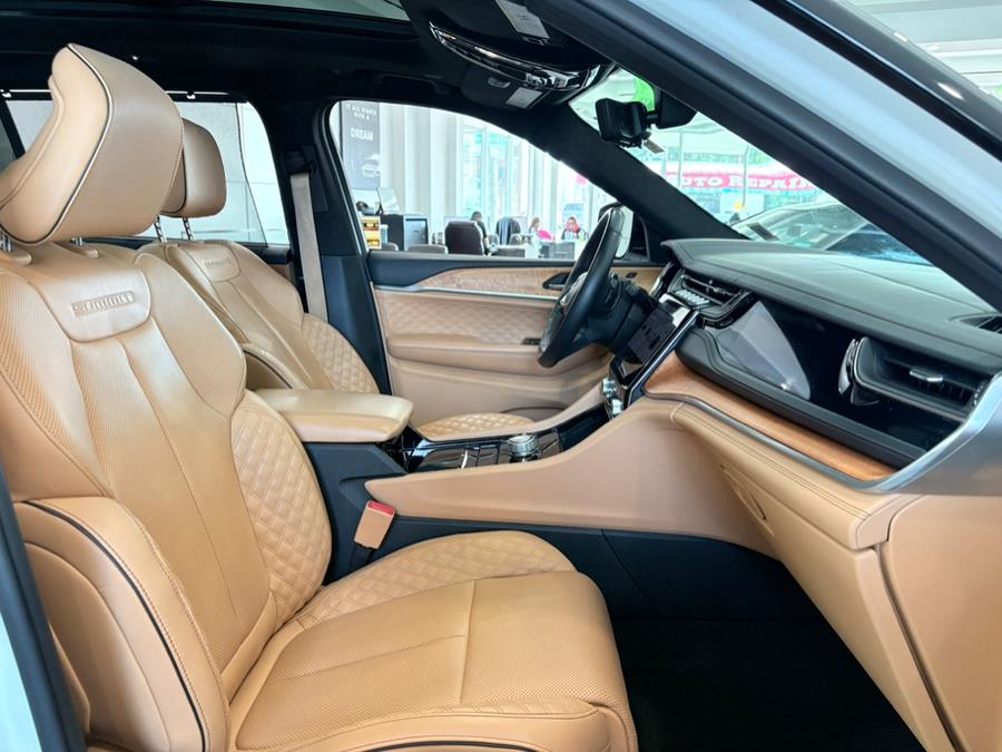2022 Jeep Grand Cherokee L Summit Reserve 4x4, available for sale in Franklin Square, New York | Luxury Motor Club. Franklin Square, New York 2022 Jeep Grand Cherokee L Summit Reserve 4x4, available for sale in Franklin Square, New York | Luxury Motor Club. Franklin Square, New York
