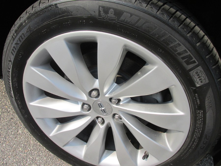 2013 Lincoln MKS 4dr Sdn 3.7L FWD, available for sale in Massapequa, New York | South Shore Auto Brokers & Sales. Massapequa, New York 2013 Lincoln MKS 4dr Sdn 3.7L FWD, available for sale in Massapequa, New York | South Shore Auto Brokers & Sales. Massapequa, New York