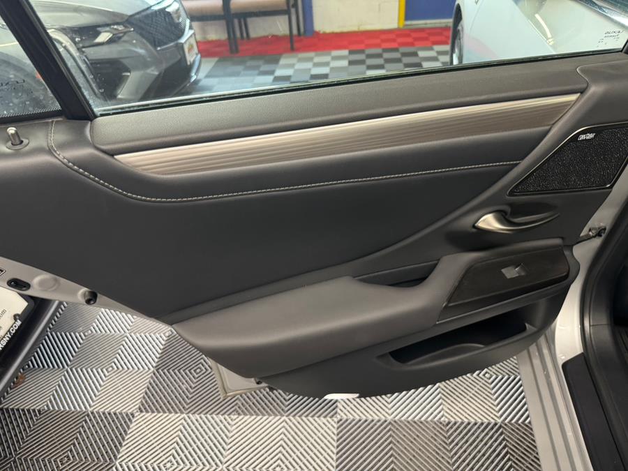 2019 Lexus ES ES 350 F SPORT FWD, available for sale in West Babylon , New York | MP Motors Inc. West Babylon , New York 2019 Lexus ES ES 350 F SPORT FWD, available for sale in West Babylon , New York | MP Motors Inc. West Babylon , New York