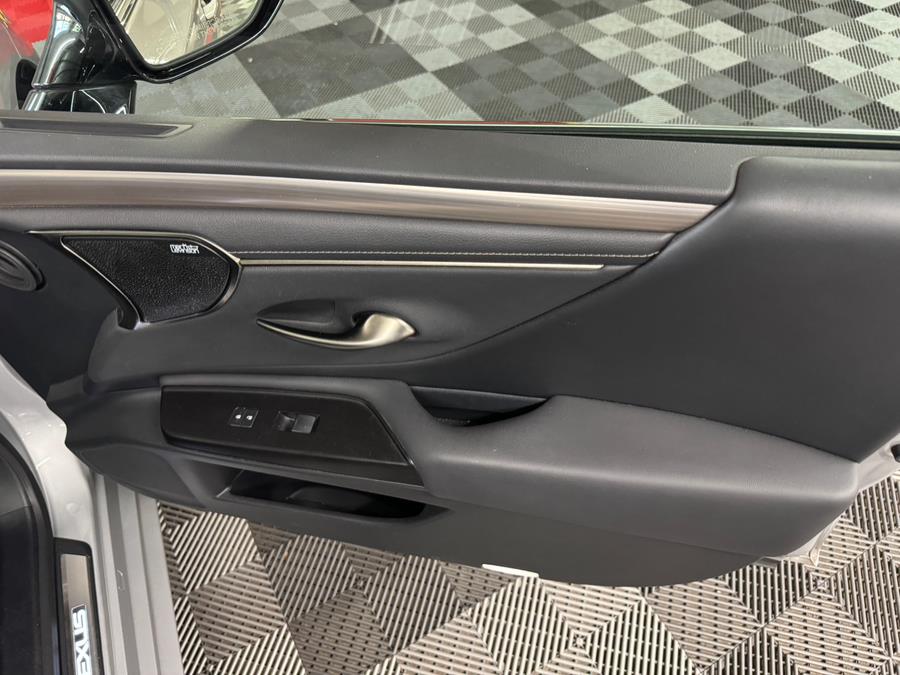 2019 Lexus ES ES 350 F SPORT FWD, available for sale in West Babylon , New York | MP Motors Inc. West Babylon , New York 2019 Lexus ES ES 350 F SPORT FWD, available for sale in West Babylon , New York | MP Motors Inc. West Babylon , New York