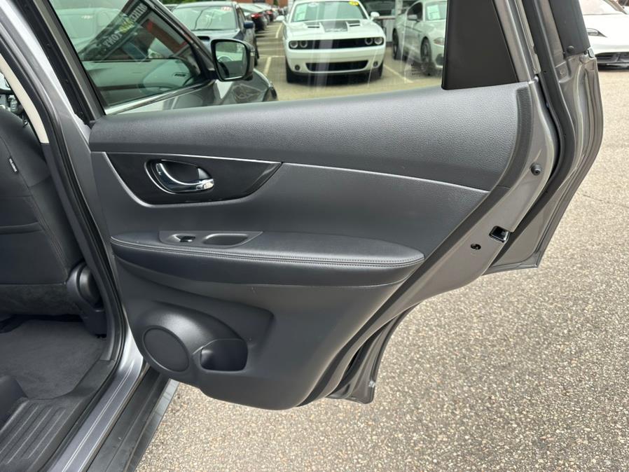 2018 Nissan Rogue AWD SV, available for sale in South Windsor, Connecticut | Mike And Tony Auto Sales, Inc. South Windsor, Connecticut 2018 Nissan Rogue AWD SV, available for sale in South Windsor, Connecticut | Mike And Tony Auto Sales, Inc. South Windsor, Connecticut