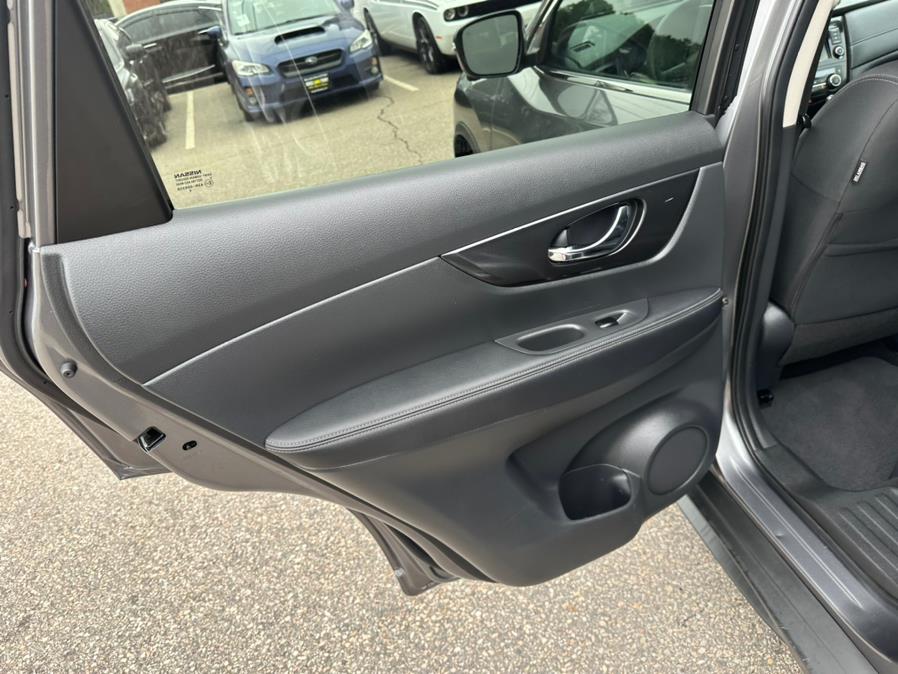 2018 Nissan Rogue AWD SV, available for sale in South Windsor, Connecticut | Mike And Tony Auto Sales, Inc. South Windsor, Connecticut 2018 Nissan Rogue AWD SV, available for sale in South Windsor, Connecticut | Mike And Tony Auto Sales, Inc. South Windsor, Connecticut