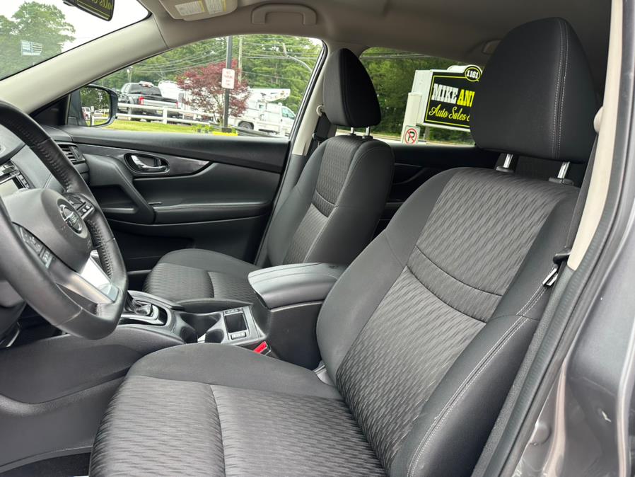 2018 Nissan Rogue AWD SV, available for sale in South Windsor, Connecticut | Mike And Tony Auto Sales, Inc. South Windsor, Connecticut 2018 Nissan Rogue AWD SV, available for sale in South Windsor, Connecticut | Mike And Tony Auto Sales, Inc. South Windsor, Connecticut