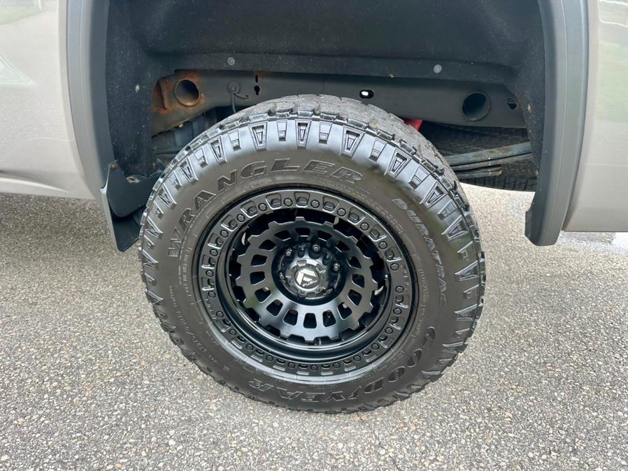 2017 GMC Sierra 1500 4WD Double Cab 143.5" SLT, available for sale in South Windsor, Connecticut | Mike And Tony Auto Sales, Inc. South Windsor, Connecticut 2017 GMC Sierra 1500 4WD Double Cab 143.5" SLT, available for sale in South Windsor, Connecticut | Mike And Tony Auto Sales, Inc. South Windsor, Connecticut