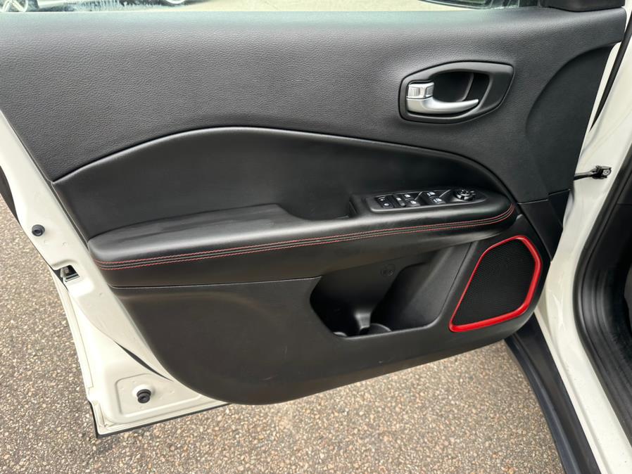 2019 Jeep Compass Trailhawk 4x4, available for sale in South Windsor, Connecticut | Mike And Tony Auto Sales, Inc. South Windsor, Connecticut 2019 Jeep Compass Trailhawk 4x4, available for sale in South Windsor, Connecticut | Mike And Tony Auto Sales, Inc. South Windsor, Connecticut