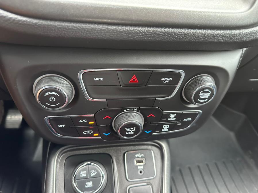 2019 Jeep Compass Trailhawk 4x4, available for sale in South Windsor, Connecticut | Mike And Tony Auto Sales, Inc. South Windsor, Connecticut 2019 Jeep Compass Trailhawk 4x4, available for sale in South Windsor, Connecticut | Mike And Tony Auto Sales, Inc. South Windsor, Connecticut