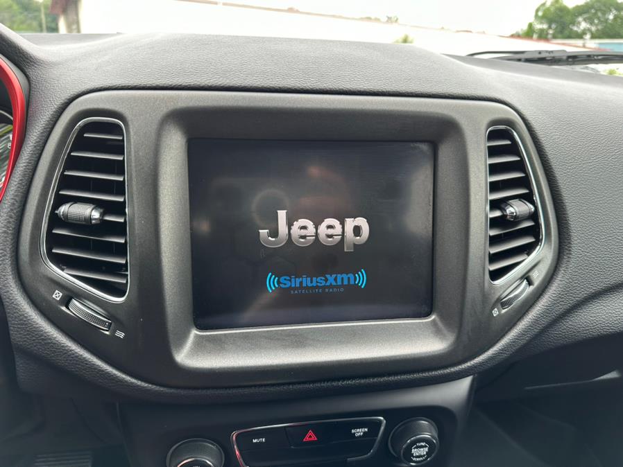 2019 Jeep Compass Trailhawk 4x4, available for sale in South Windsor, Connecticut | Mike And Tony Auto Sales, Inc. South Windsor, Connecticut 2019 Jeep Compass Trailhawk 4x4, available for sale in South Windsor, Connecticut | Mike And Tony Auto Sales, Inc. South Windsor, Connecticut