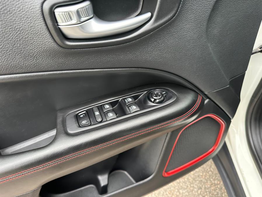 2019 Jeep Compass Trailhawk 4x4, available for sale in South Windsor, Connecticut | Mike And Tony Auto Sales, Inc. South Windsor, Connecticut 2019 Jeep Compass Trailhawk 4x4, available for sale in South Windsor, Connecticut | Mike And Tony Auto Sales, Inc. South Windsor, Connecticut