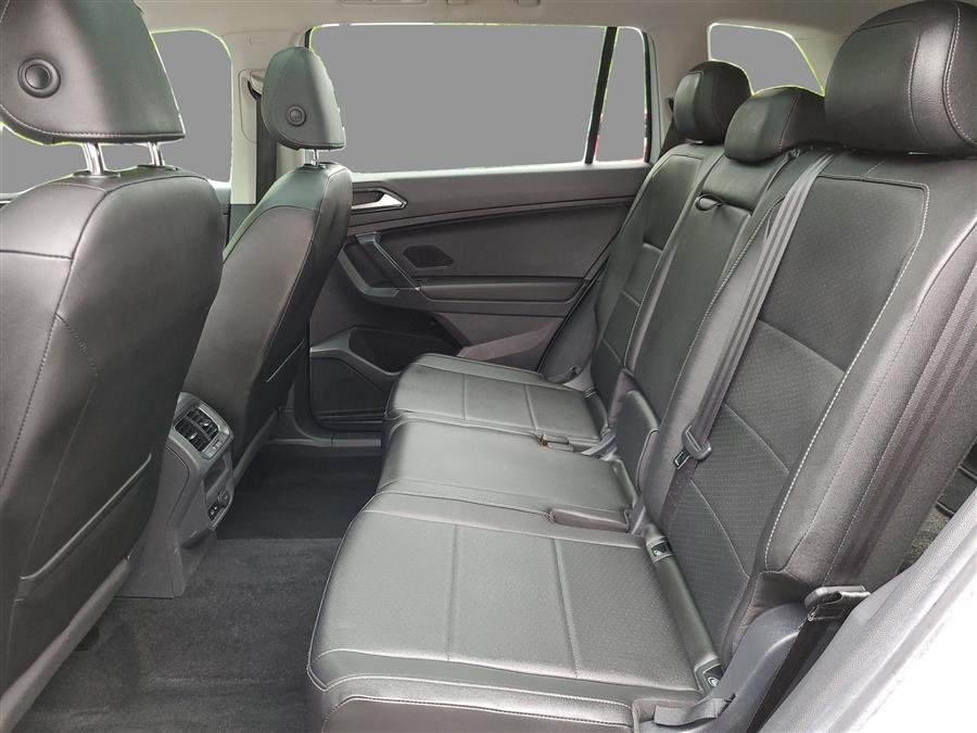 2018 Volkswagen Tiguan 2.0T SEL 4MOTION, available for sale in Canton, Connecticut | Lava Motors. Canton, Connecticut 2018 Volkswagen Tiguan 2.0T SEL 4MOTION, available for sale in Canton, Connecticut | Lava Motors. Canton, Connecticut