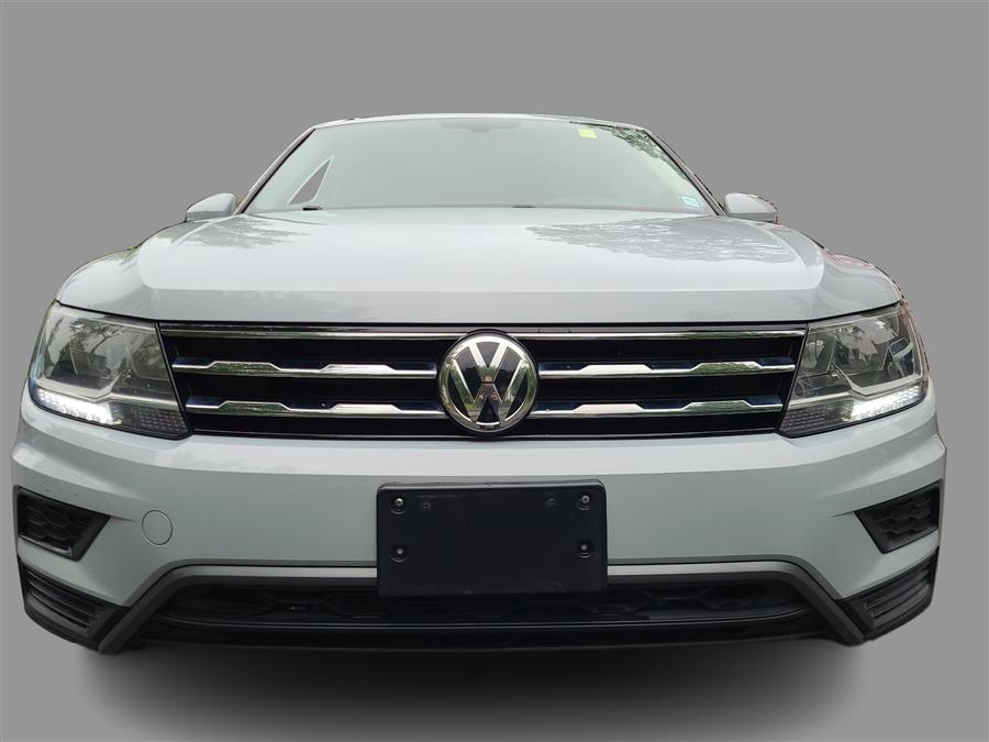 2018 Volkswagen Tiguan 2.0T SEL 4MOTION, available for sale in Canton, Connecticut | Lava Motors. Canton, Connecticut 2018 Volkswagen Tiguan 2.0T SEL 4MOTION, available for sale in Canton, Connecticut | Lava Motors. Canton, Connecticut