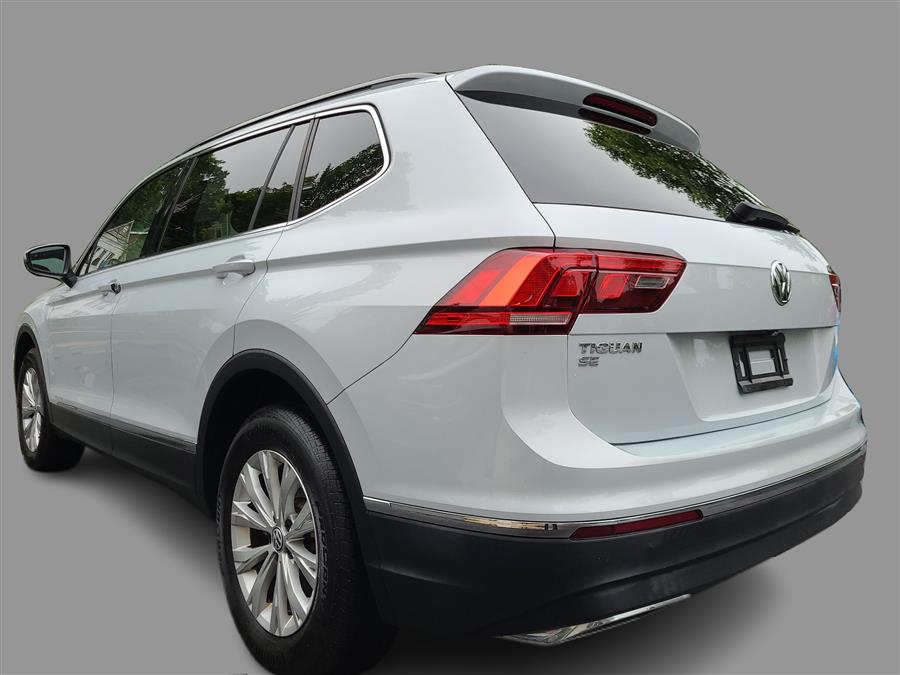 2018 Volkswagen Tiguan 2.0T SEL 4MOTION, available for sale in Canton, Connecticut | Lava Motors. Canton, Connecticut 2018 Volkswagen Tiguan 2.0T SEL 4MOTION, available for sale in Canton, Connecticut | Lava Motors. Canton, Connecticut