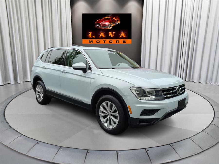 2018 Volkswagen Tiguan 2.0T SEL 4MOTION, available for sale in Canton, Connecticut | Lava Motors. Canton, Connecticut 2018 Volkswagen Tiguan 2.0T SEL 4MOTION, available for sale in Canton, Connecticut | Lava Motors. Canton, Connecticut