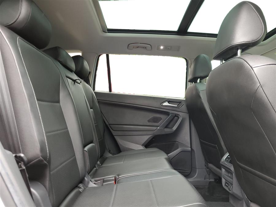 2018 Volkswagen Tiguan 2.0T SEL 4MOTION, available for sale in Canton, Connecticut | Lava Motors. Canton, Connecticut 2018 Volkswagen Tiguan 2.0T SEL 4MOTION, available for sale in Canton, Connecticut | Lava Motors. Canton, Connecticut