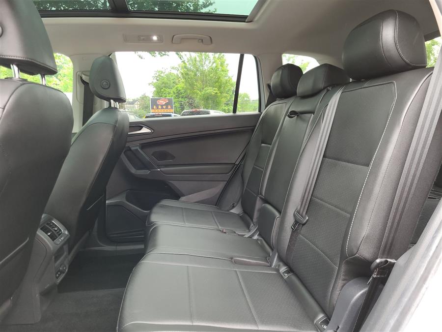 2018 Volkswagen Tiguan 2.0T SEL 4MOTION, available for sale in Canton, Connecticut | Lava Motors. Canton, Connecticut 2018 Volkswagen Tiguan 2.0T SEL 4MOTION, available for sale in Canton, Connecticut | Lava Motors. Canton, Connecticut