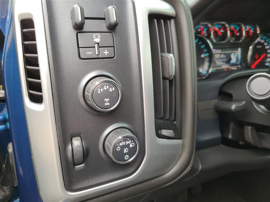 2018 GMC Sierra 2500HD 4WD Crew Cab 153.7" SLT, available for sale in Canton, Connecticut | Lava Motors. Canton, Connecticut 2018 GMC Sierra 2500HD 4WD Crew Cab 153.7" SLT, available for sale in Canton, Connecticut | Lava Motors. Canton, Connecticut