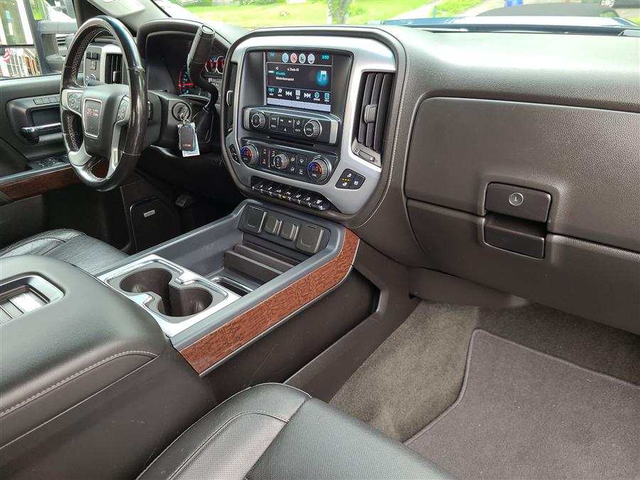 2018 GMC Sierra 2500HD 4WD Crew Cab 153.7" SLT, available for sale in Canton, Connecticut | Lava Motors. Canton, Connecticut 2018 GMC Sierra 2500HD 4WD Crew Cab 153.7" SLT, available for sale in Canton, Connecticut | Lava Motors. Canton, Connecticut
